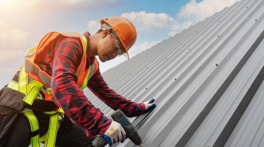 Professional Flat Roofing Installation in Herndon, KS